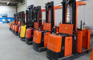 Forklift (AGV)